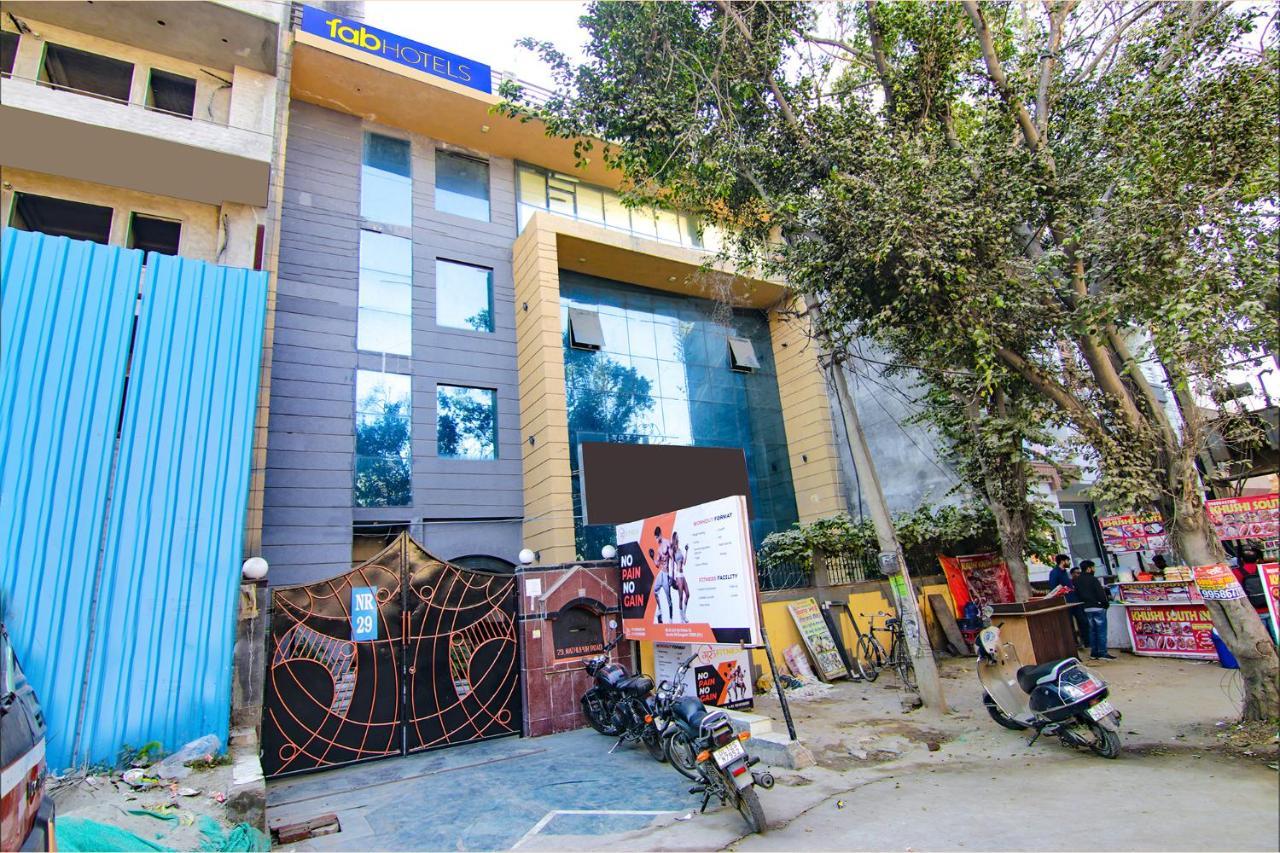 Fabhotel Singh Suite Gurgaon Exterior photo